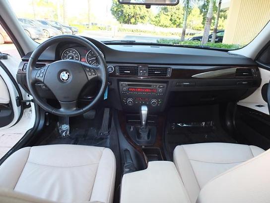 used vehicle - Sedan BMW 3 SERIES 2011