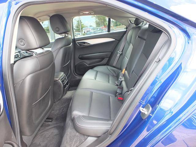 used vehicle - Sedan CADILLAC ATS 2015