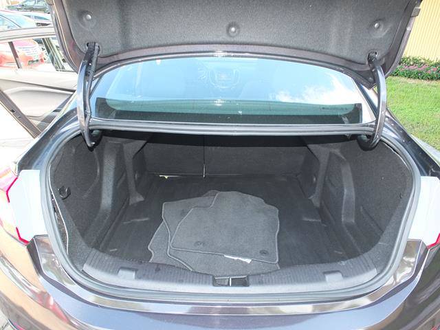 used vehicle - Sedan CHEVROLET CRUZE 2017