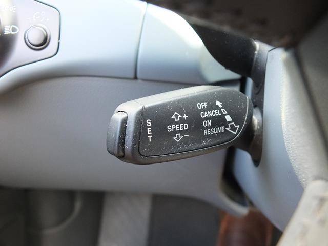 used vehicle - Sedan AUDI A4 2015