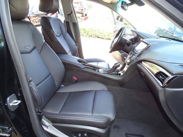used vehicle - Sedan CADILLAC ATS 2017