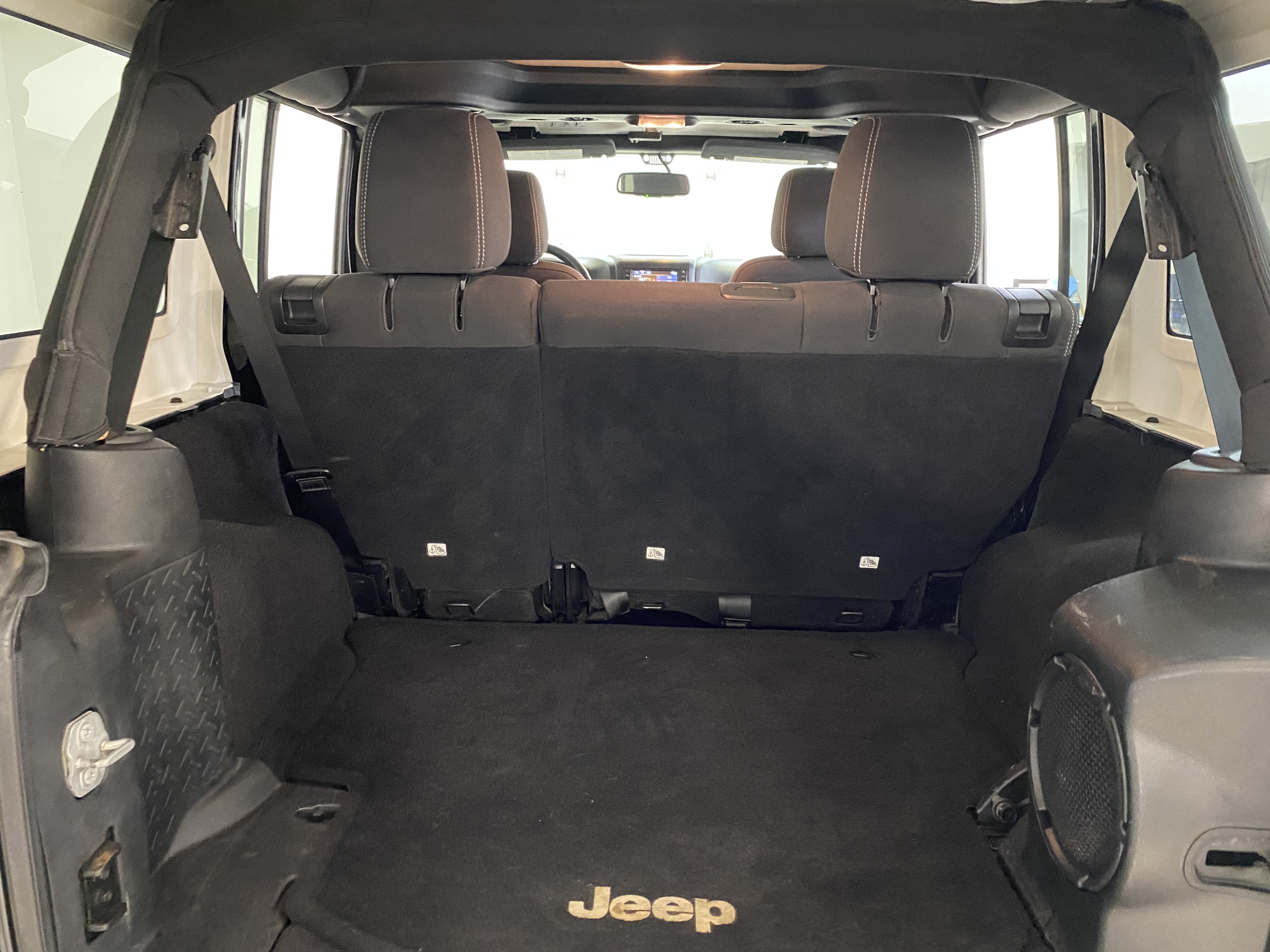 Car Connection Superstore - Used vehicle - SUV JEEP WRANGLER UNLIMITED 2014